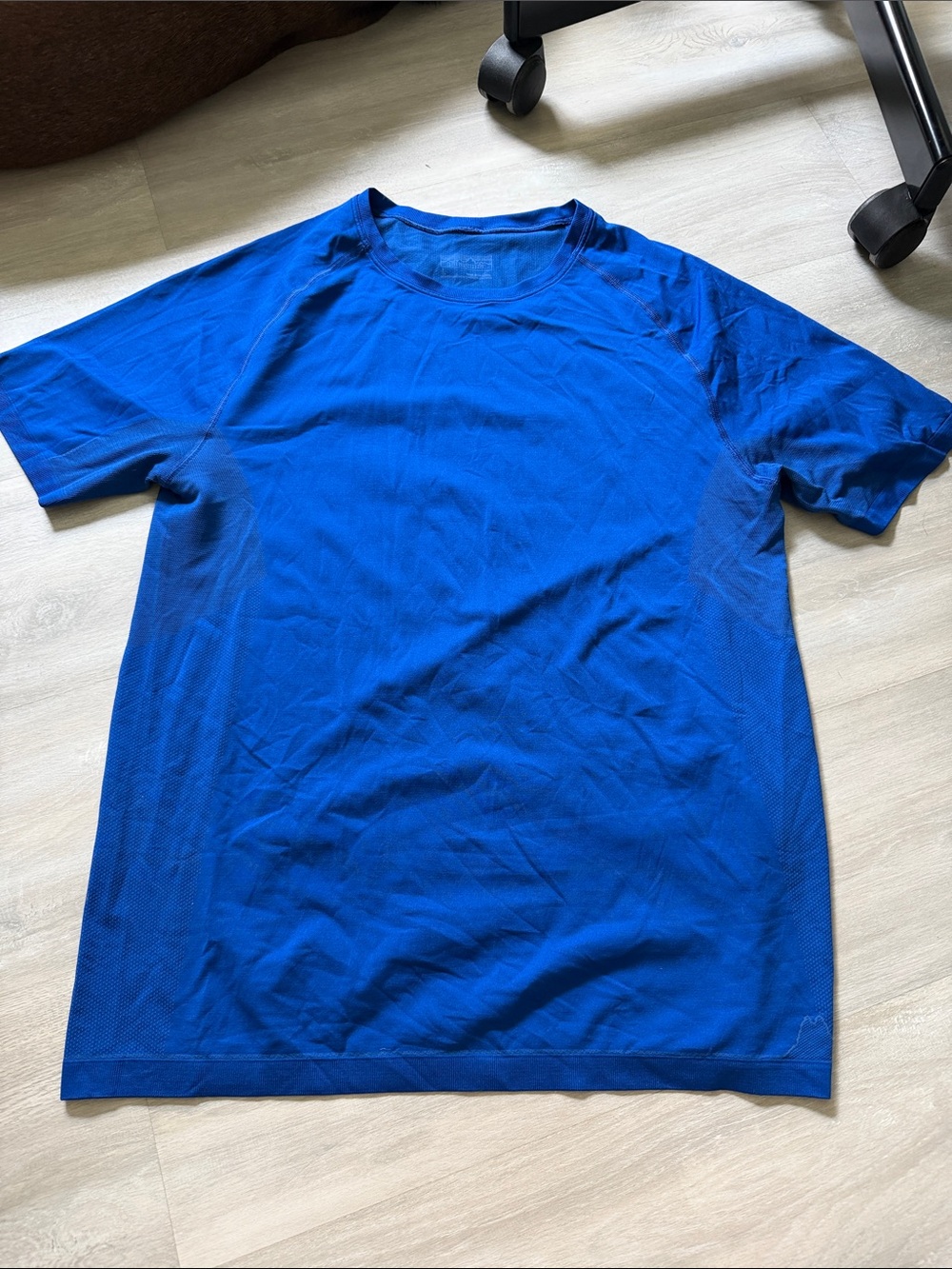 Patagonia Men's Short Sleeve Tee - Blue large